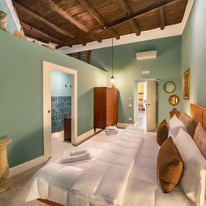 Private Bathroom Room